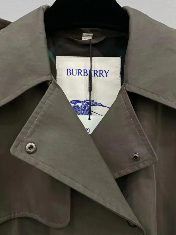 burberry trench coat veste manches longues pour femme s_1263617:Burberry veste cuir homme3